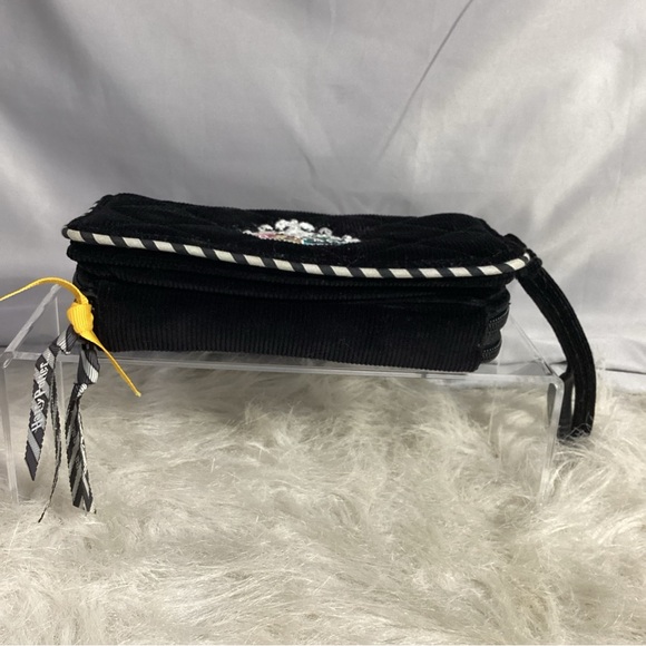 SOLD……..Vera Bradley Harry Potter RFID Black Hogwarts Zippered Travel Wristl - Picture 7 of 12